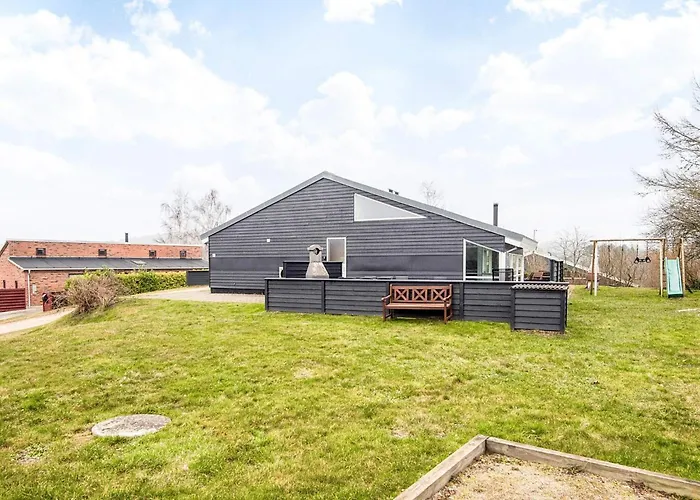 12 Person In Ebeltoft-by Traum * אבלטופט